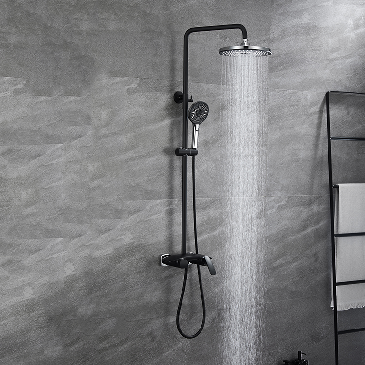 酒店壁挂式亚光黑色黄铜浴室外露式花洒淋浴柱系统水龙头混合器套件淋浴套装
