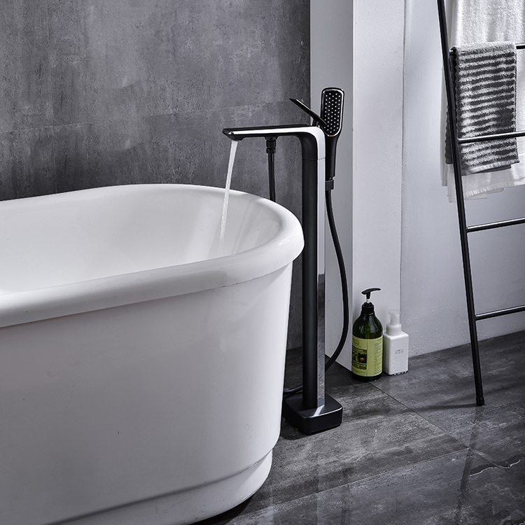 高端设计耐用浴室淋浴浴缸黄铜独立式浴缸龙头