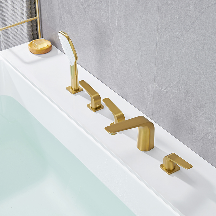 全新设计拉丝金色 5 孔台面安装式三把手浴室浴缸淋浴龙头混合器套装